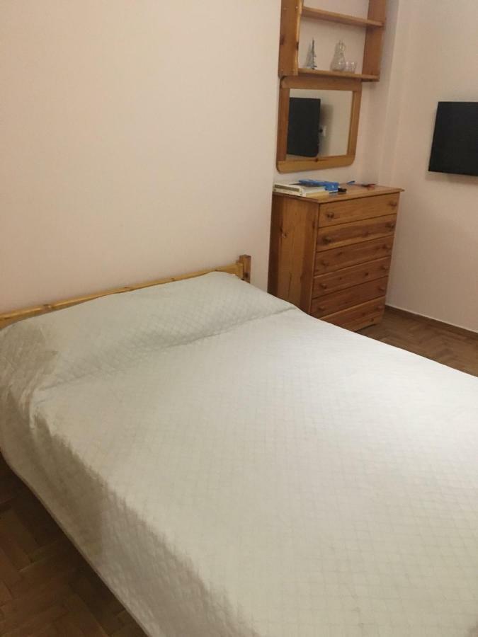 Vip Greece Petros Apartman Athén Kültér fotó