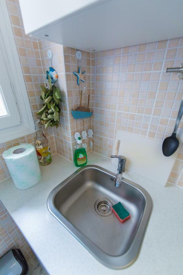 Vip Greece Petros Apartman Athén Kültér fotó